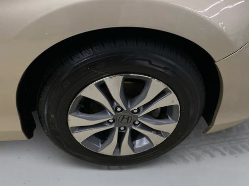 Used 2015 Honda Accord LX image 16