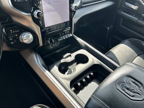 Used 2024 RAM 2500 Laramie image 32