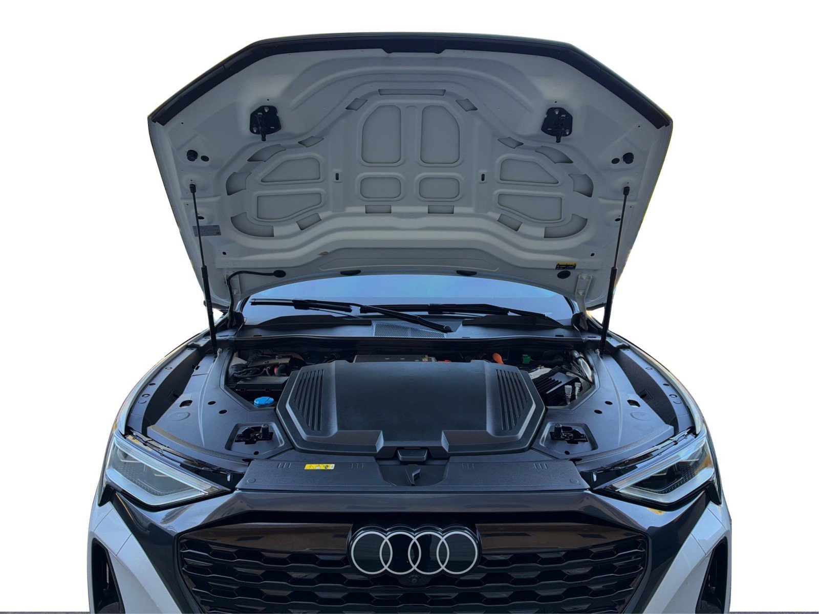 Used 2024 Audi Q8 e-tron Premium Plus w/ Premium Plus Package AWD/4WD image 22