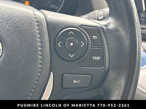 Used 2018 Toyota RAV4 Limited image 26