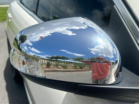 Used 2009 Jaguar XF Luxury RWD image 61