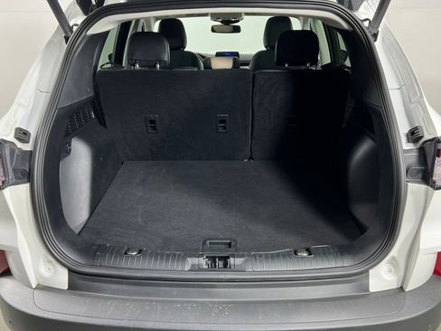 Used 2021 Ford Escape Titanium w/ Class II Trailer Tow Package image 18