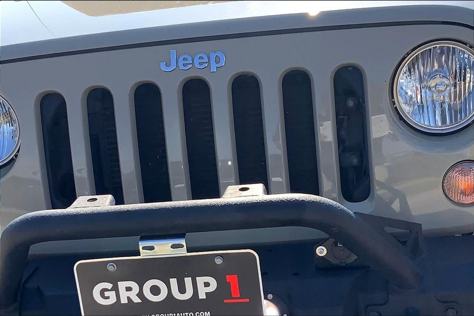 Used 2017 Jeep Wrangler Sport AWD/4WD image 30