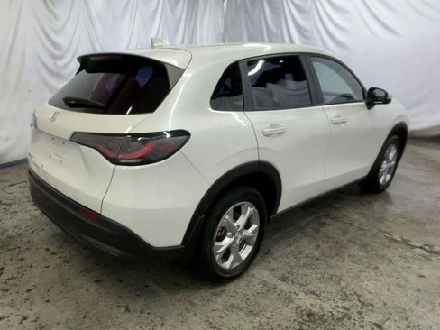 Used 2023 Honda HR-V LX image 8
