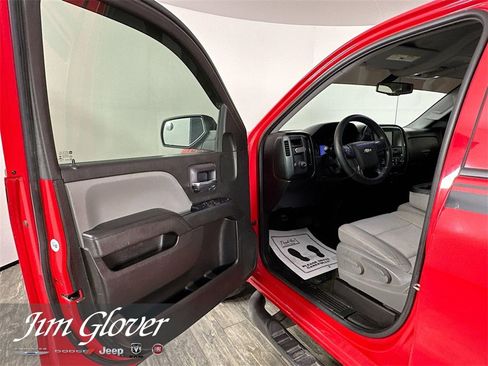 Used 2018 Chevrolet Silverado 1500 Custom w/ Custom Value Package image 20