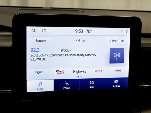 Certified 2023 Ford Explorer XLT w/ Equipment Group 202A AWD/4WD image 3