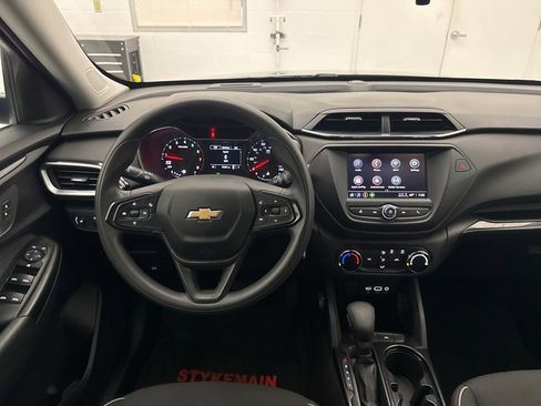 Used 2022 Chevrolet TrailBlazer LS image 14