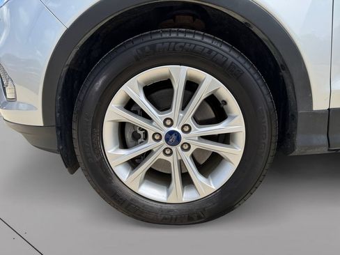 Used 2019 Ford Escape SE AWD/4WD image 24