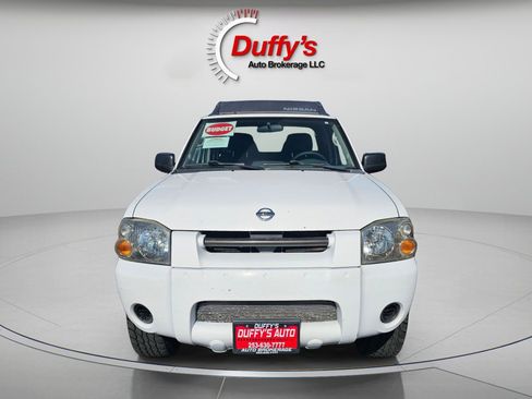 Used 2004 Nissan Frontier S/C image 10