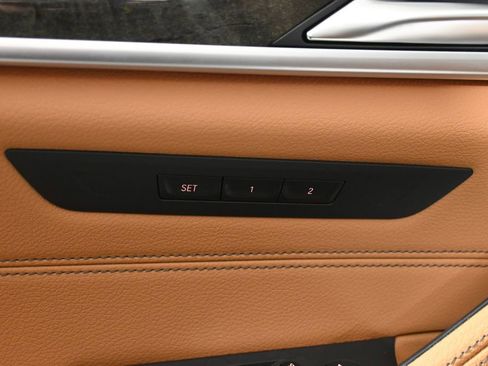 Certified 2023 BMW M550i xDrive w/ Executive Package image 31