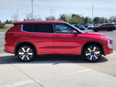 New 2026 Mitsubishi Outlander SEL AWD/4WD image 15