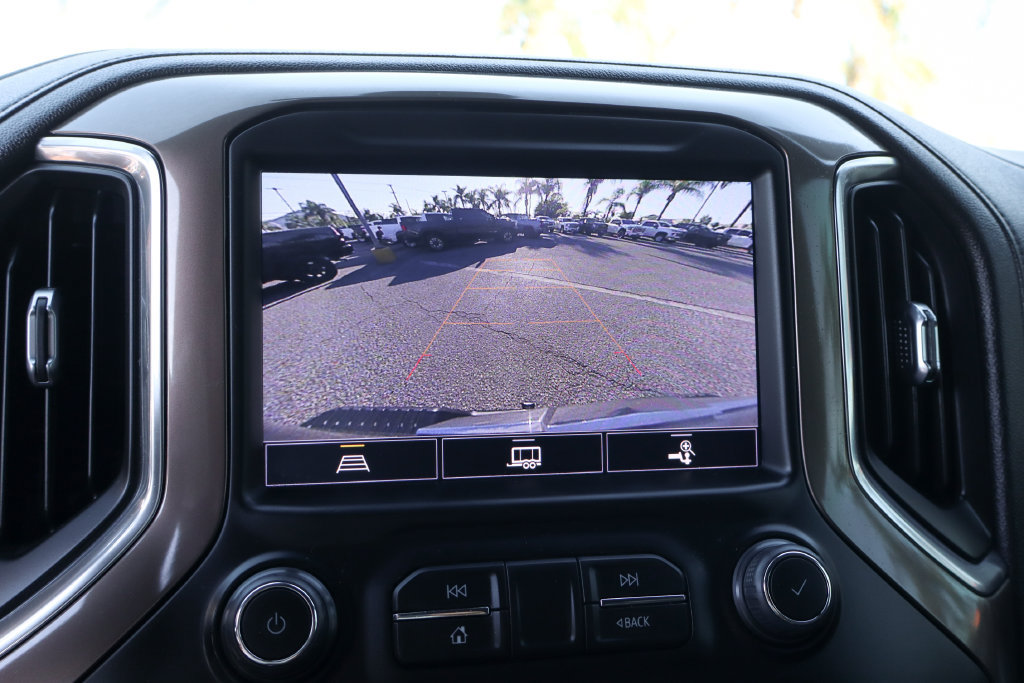 Used 2021 Chevrolet Silverado 1500 High Country AWD/4WD image 40