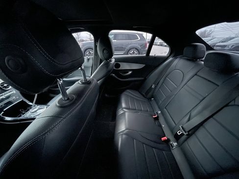 Used 2018 Mercedes-Benz C 300 4MATIC Sedan image 7