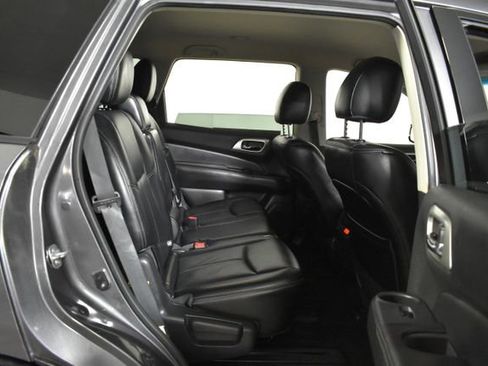 Used 2015 Nissan Pathfinder SL AWD/4WD image 34