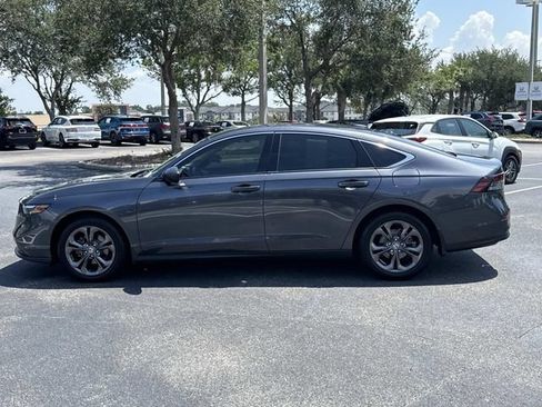 Certified 2023 Honda Accord EX image 7