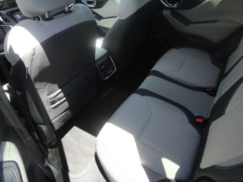 Used 2019 Subaru Forester Premium AWD/4WD image 12