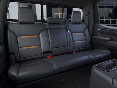 New 2026 GMC Sierra 1500 AT4 w/ AT4 Premium Package AWD/4WD image 17