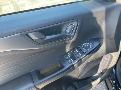 Used 2024 Ford Escape Active w/ Tech Pack #1 AWD/4WD image 11