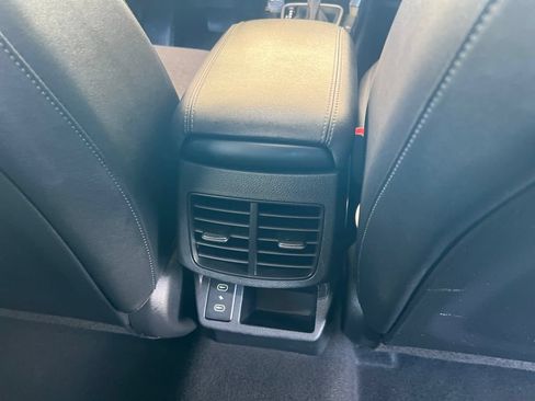Used 2024 Kia Seltos S FWD image 19
