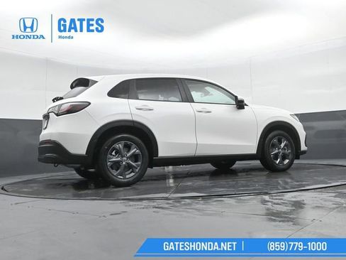 New 2026 Honda HR-V LX image 39