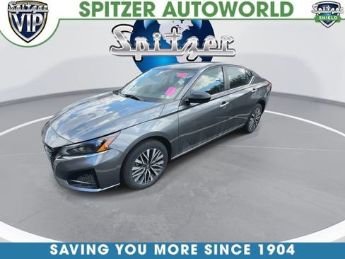 Used 2024 Nissan Altima 2.5 SV image 5