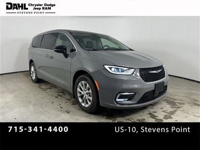 Used 2024 Chrysler Pacifica Touring-L
