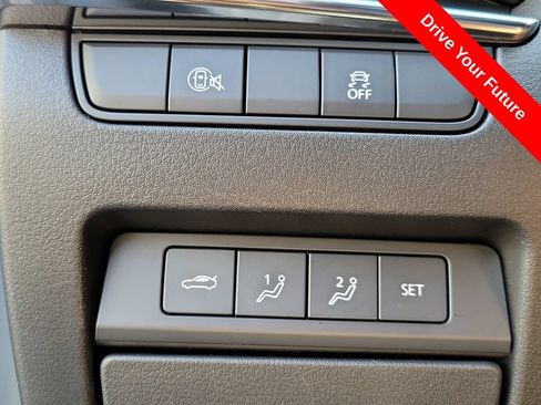 Used 2025 MAZDA MAZDA3 s FWD image 18
