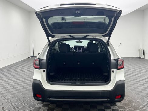 Used 2023 Subaru Outback Onyx Edition AWD/4WD image 11