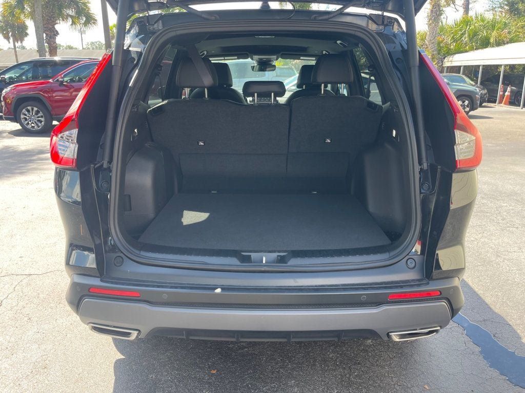 Used 2026 Honda CR-V Sport-L image 5