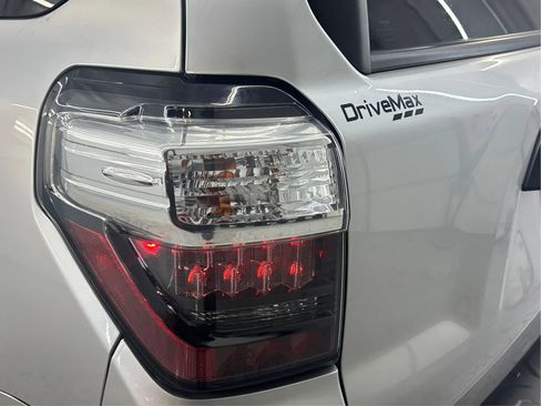 Used 2019 Toyota 4Runner TRD Off-Road Premium image 35