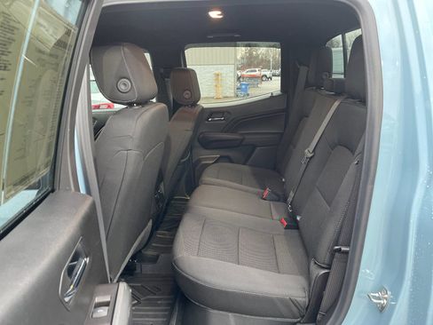 Used 2025 Chevrolet Colorado LT image 14