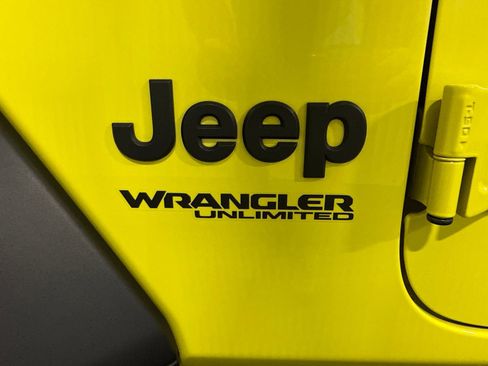 Used 2022 Jeep Wrangler Unlimited Sport AWD/4WD image 38