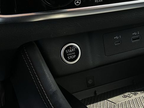 Used 2021 Nissan Rogue Platinum FWD image 17
