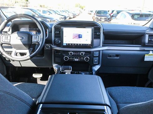 New 2025 Ford F150 Lightning XLT image 13