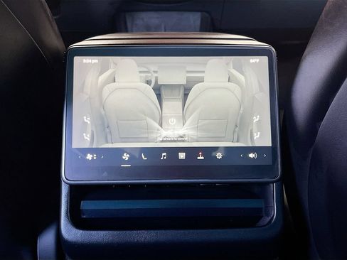 Used 2025 Tesla Model 3 Long Range AWD/4WD image 27