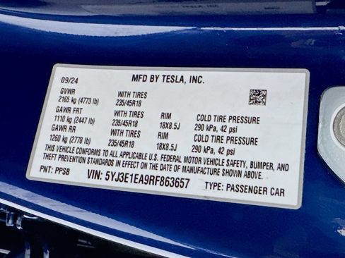 Used 2024 Tesla Model 3 Long Range RWD image 59
