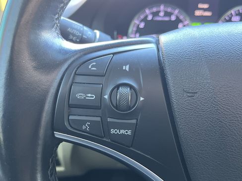 Used 2020 Acura MDX FWD image 11