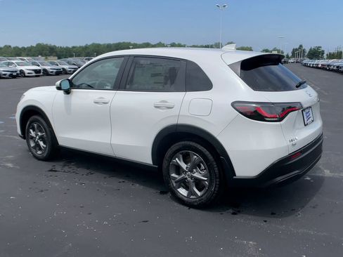 New 2026 Honda HR-V LX image 6
