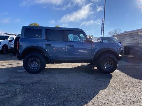 New 2025 Ford Bronco Badlands AWD/4WD image 2