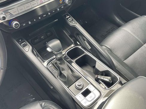 Used 2022 Kia Telluride EX w/ EX Premium Package image 15