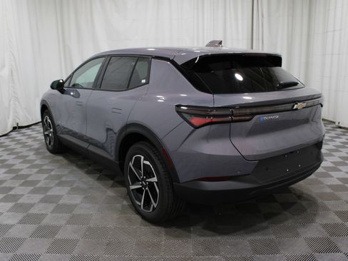 New 2026 Chevrolet Equinox EV LT image 36