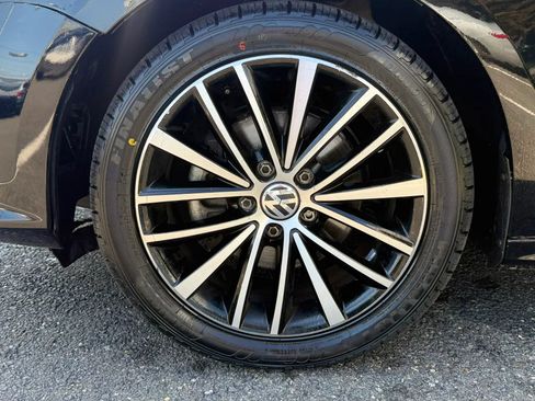 Used 2016 Volkswagen Jetta Sport FWD image 52