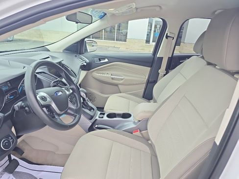 Used 2015 Ford Escape SE w/ Equipment Group 201A image 13