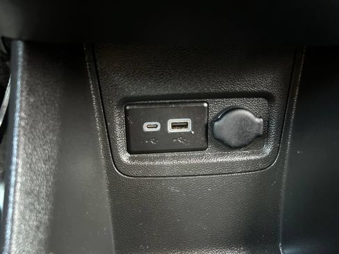 Used 2022 Chevrolet Spark LT FWD image 6