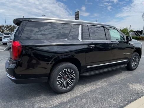 New 2026 GMC Yukon XL Elevation w/ Elevation Premium Package AWD/4WD image 2