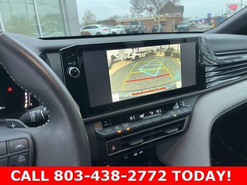 Used 2025 Toyota Camry SE image 24