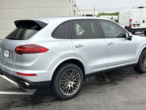 Used 2017 Porsche Cayenne Platinum Edition AWD/4WD image 30