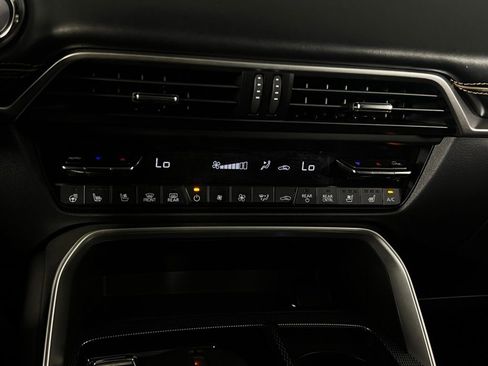 Used 2025 MAZDA CX-90 Plug-In Hybrid w/ Premium Plus image 24