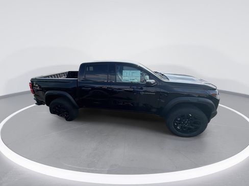 New 2026 Chevrolet Colorado Trail Boss AWD/4WD image 9