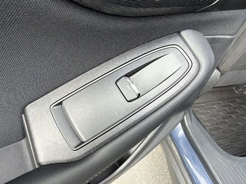 Used 2025 Subaru Outback Premium image 15